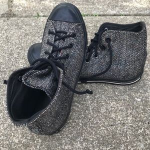 Tweed Hi Top Converse 7.5